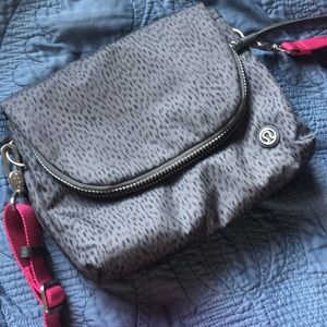 Lululemon all night festival bag